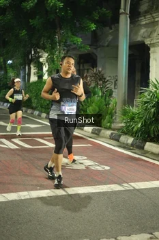 Runner Photo 4209888