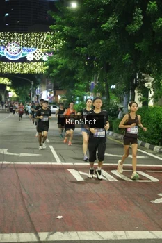 Runner Photo 4209908