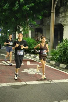 Runner Photo 4209921