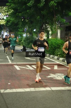 Runner Photo 4209991