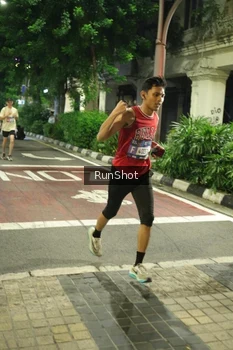 Runner Photo 4210101
