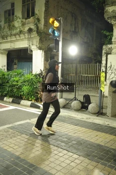 Runner Photo 4210136