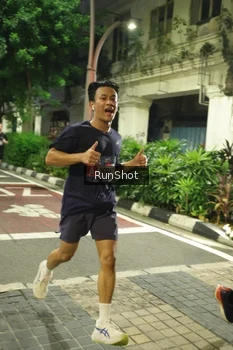 Runner Photo 4210268