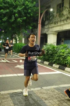 Runner Photo 4210283