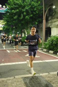 Runner Photo 4210286