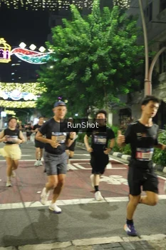 Runner Photo 4210356