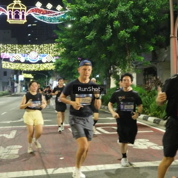 Runner Photo 4210358