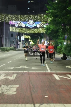 Runner Photo 4210489