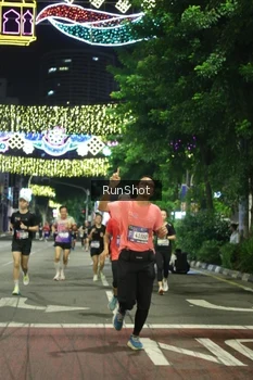 Runner Photo 4210512