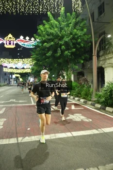 Runner Photo 4210562
