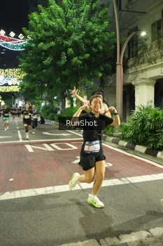 Runner Photo 4210574