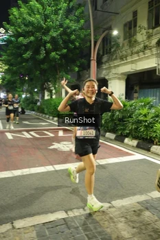 Runner Photo 4210581