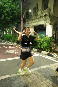 Runner Photo 4210585