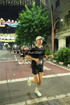Runner Photo 4210589