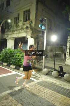 Runner Photo 4210601