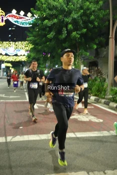 Runner Photo 4210733