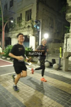Runner Photo 4210838
