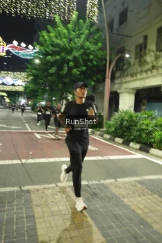 Runner Photo 4210840