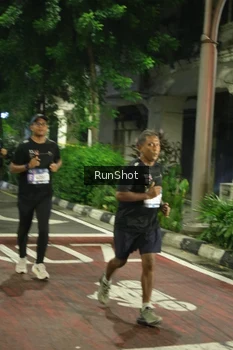 Runner Photo 4210861