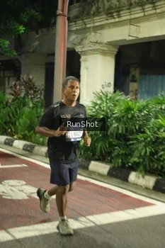 Runner Photo 4210863