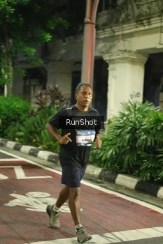 Runner Photo 4210864