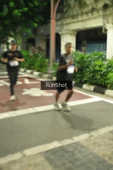 Runner Photo 4210868