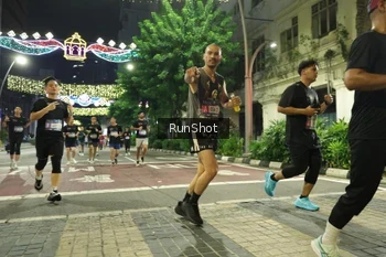 Runner Photo 4210932