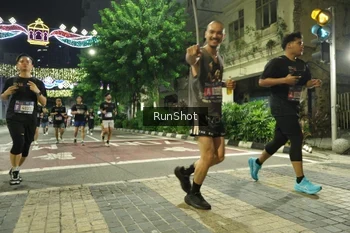 Runner Photo 4210938