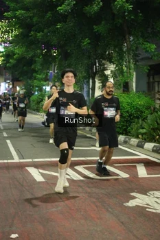 Runner Photo 4210957