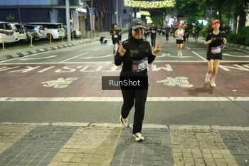 Runner Photo 4210988