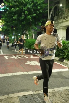 Runner Photo 4211133