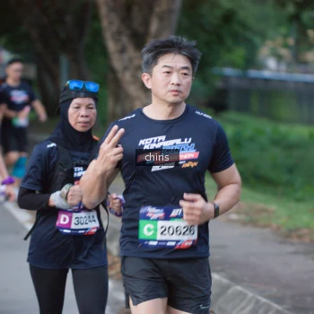 Runner Photo 42112