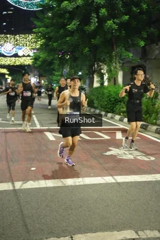 Runner Photo 4211223