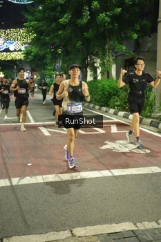 Runner Photo 4211227