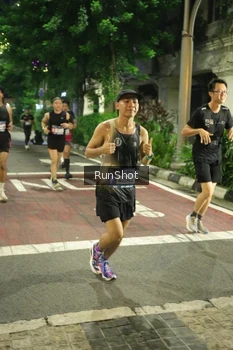 Runner Photo 4211252