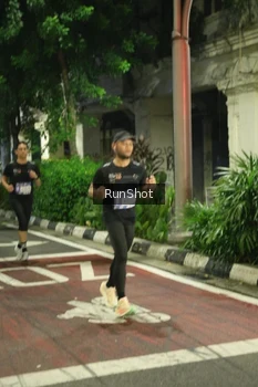 Runner Photo 4211300