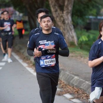 Runner Photo 42118
