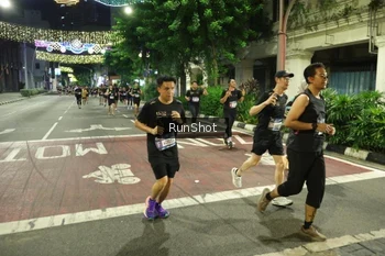 Runner Photo 4211821