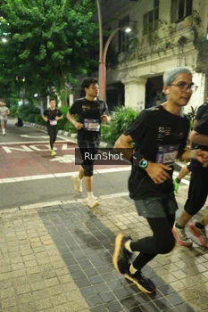 Runner Photo 4211926