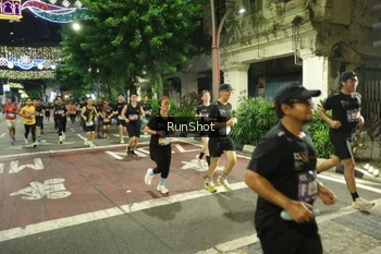 Runner Photo 4211930