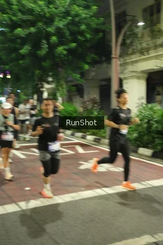 Runner Photo 4212205