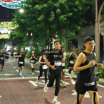 Runner Photo 4212251