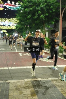 Runner Photo 4212289
