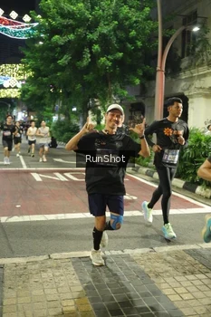 Runner Photo 4212290