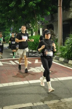 Runner Photo 4212412