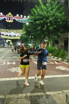 Runner Photo 4212499