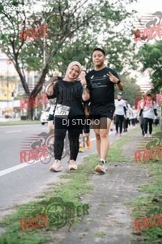 Runner Photo 421252