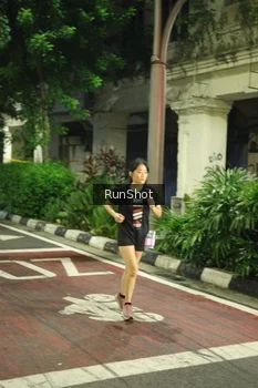 Runner Photo 4212624