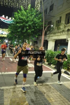 Runner Photo 4212661