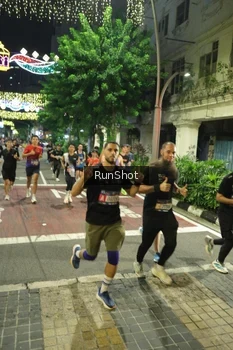 Runner Photo 4212665